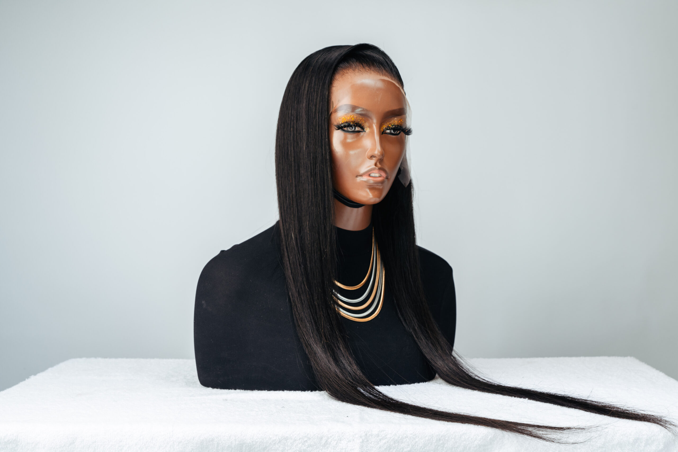 16"-32" Straight Peruvian Frontal Wig (13x4) - Image 3