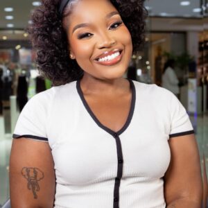 14″ Vogue Headband Wig